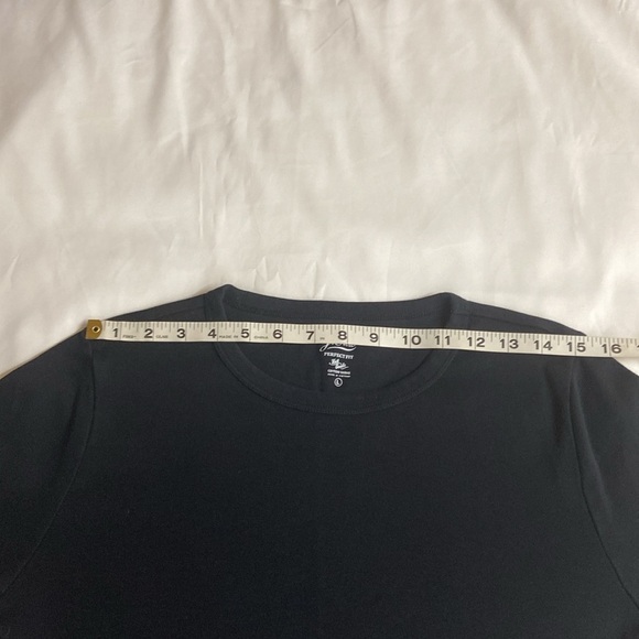 J-Crew,Women’s,Black,Short Sleeve T-Shirt.Size-Large. - Picture 3 of 10